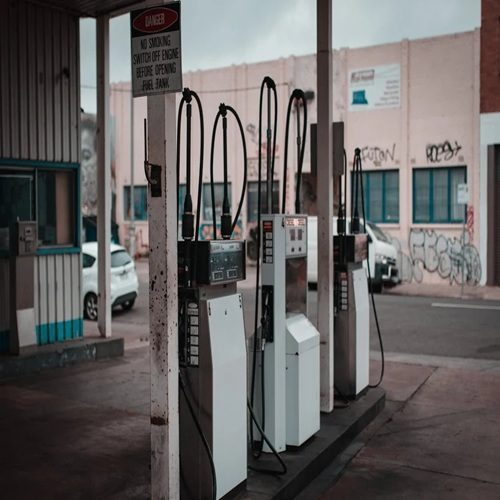 concrete-pumps-gas-station